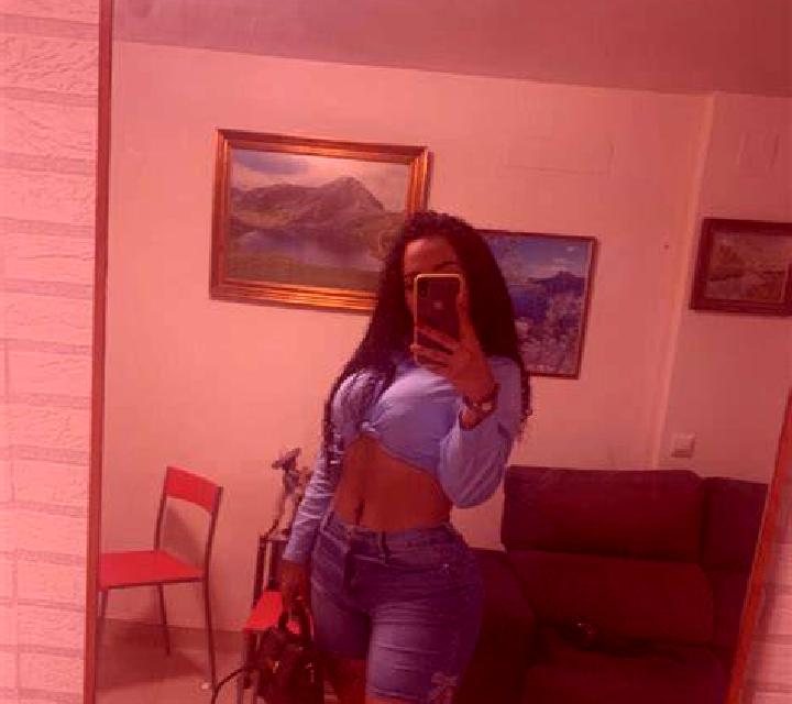 Camila 3 Los Lagos escort
