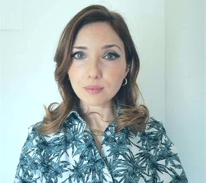 Giulia Hualqui escort