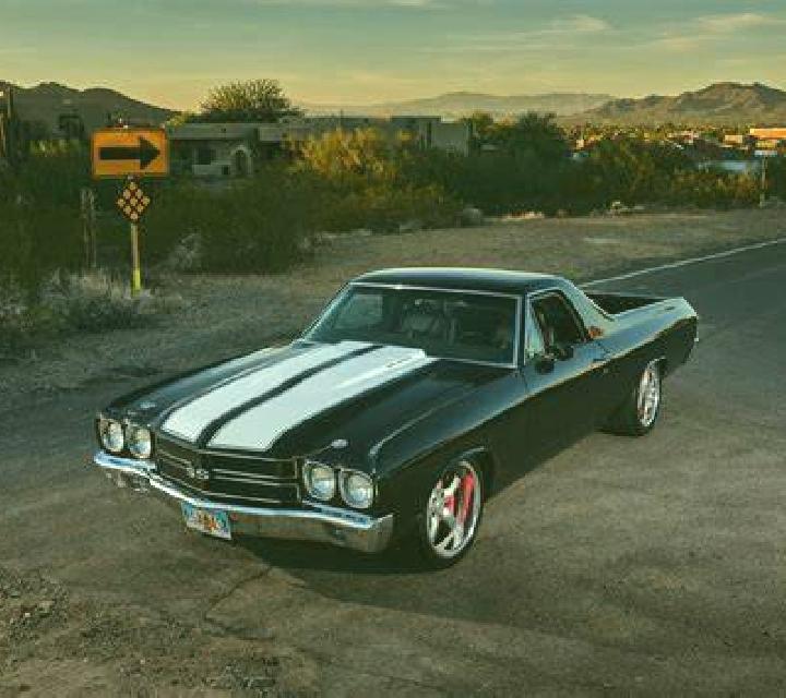 Lola 2 Corral escort