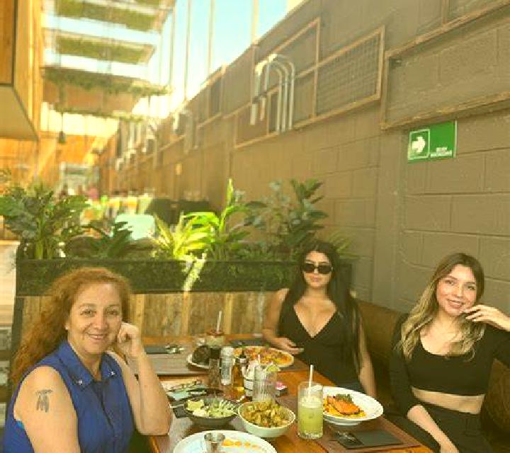 Paloma 3 Cunco escort