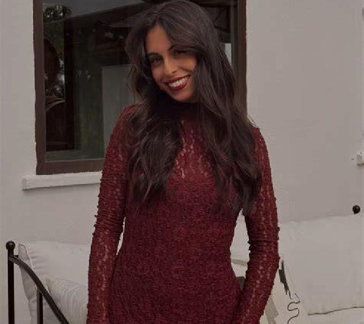 Rayén Cameron escort